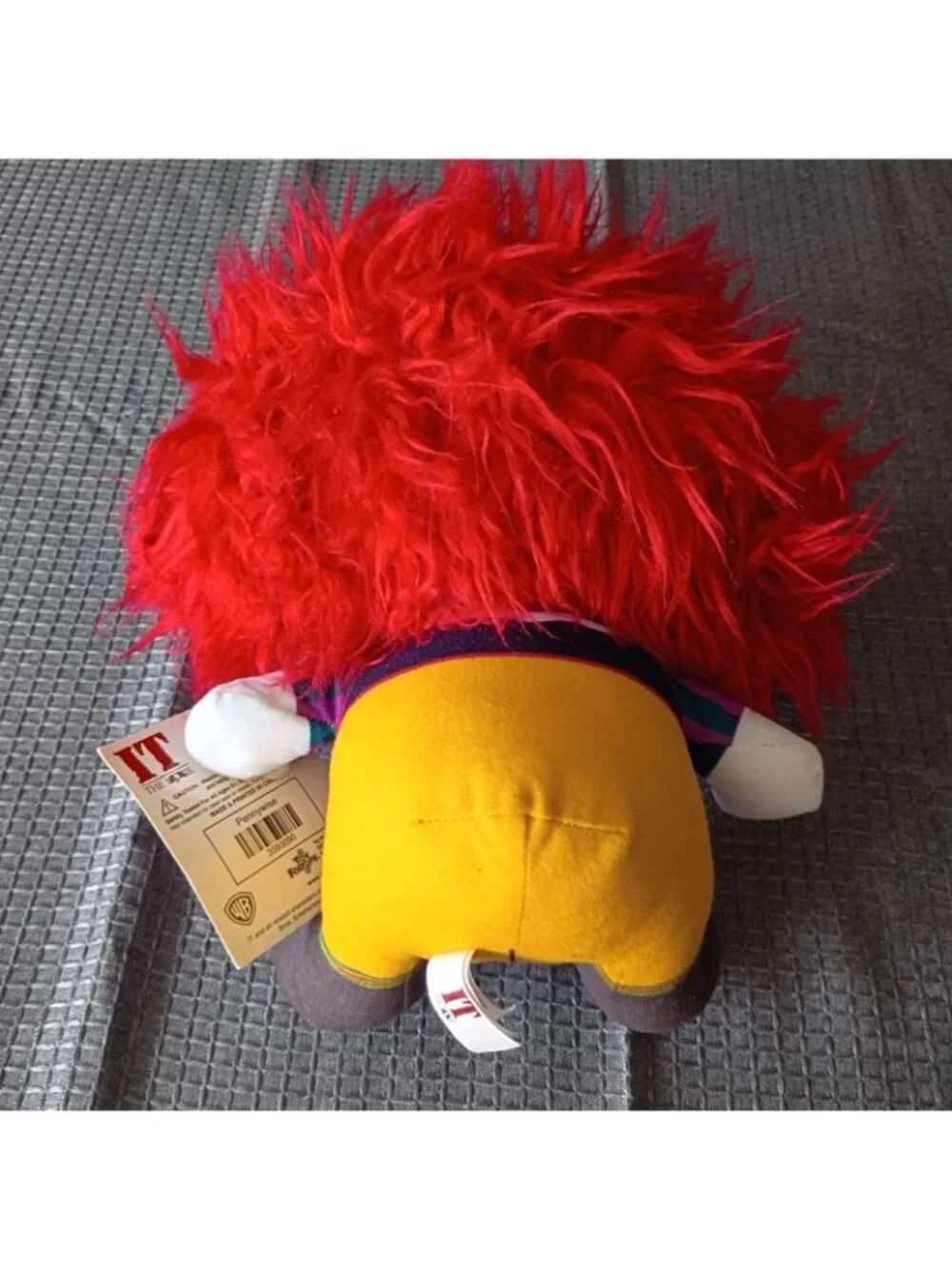 Plush PennyWise IT The Move - Picture 4 of 4